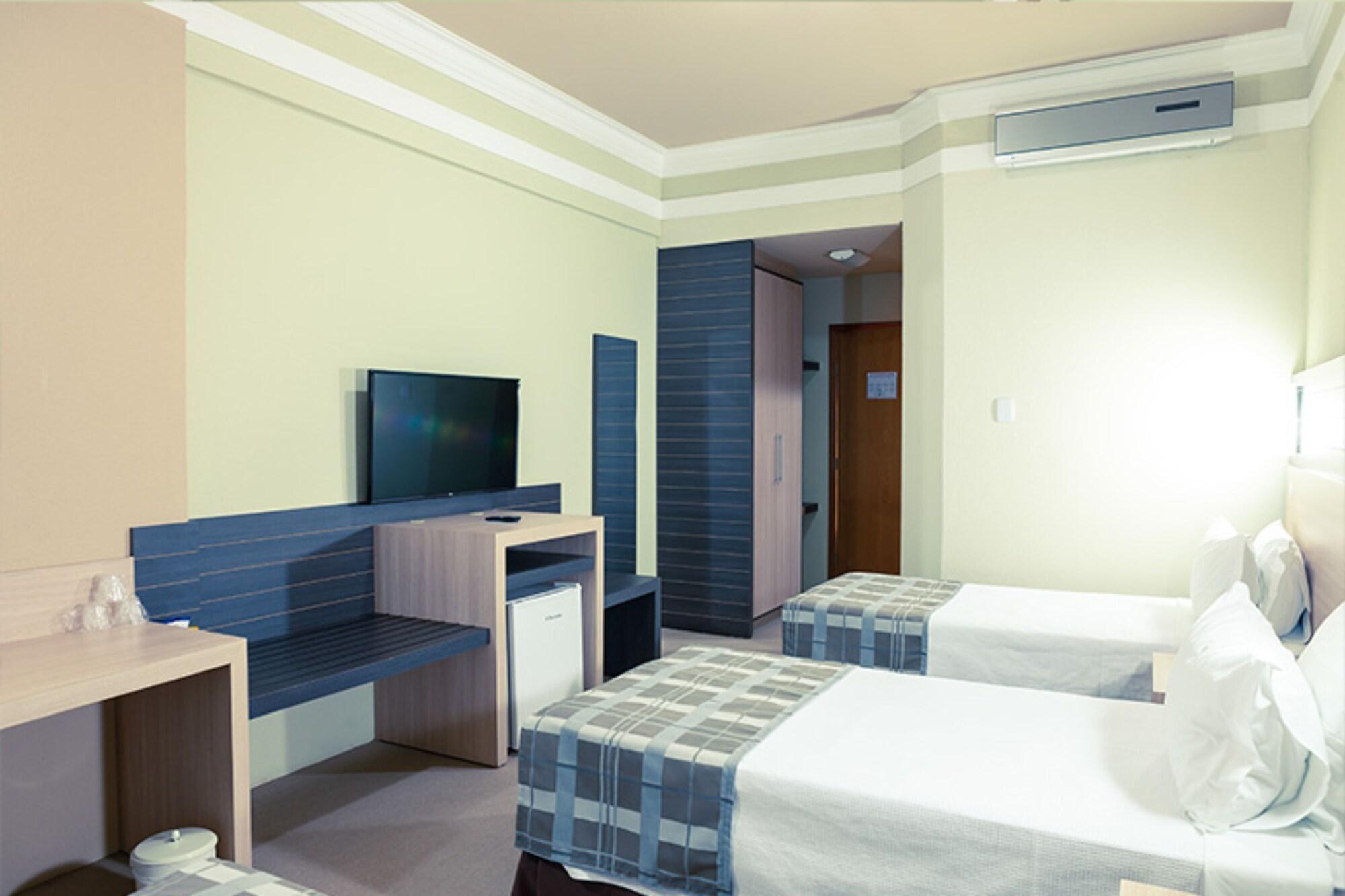 Hotel Executive Arapongas Ngoại thất bức ảnh